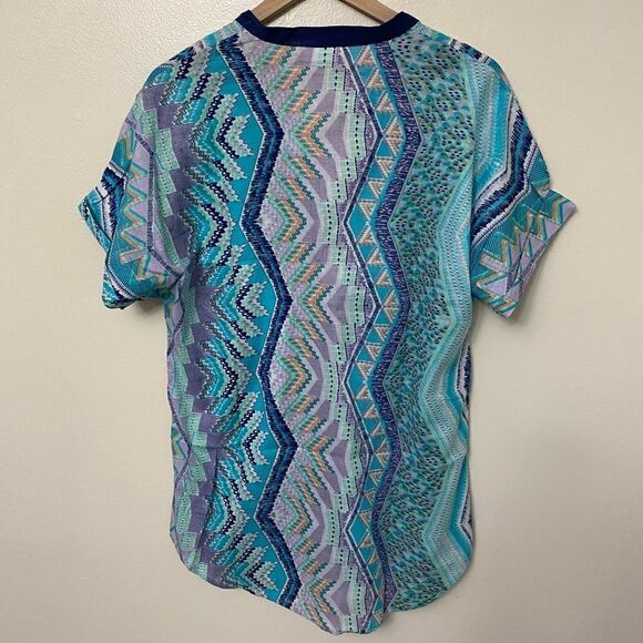 SHIRALEAH Chicago Mirabel Shirt Cover-Up - Picture 3 of 7